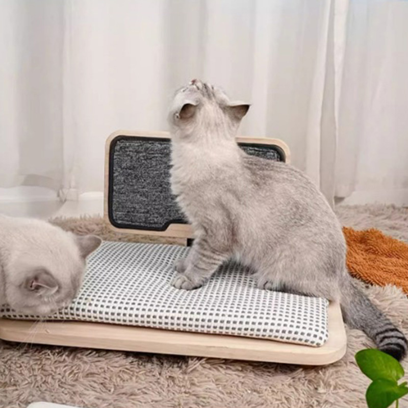 Massivt trä mysig kattbäddsbo med skrapbräda Massivt trä mysig kattbäddsbo med skrapbräda