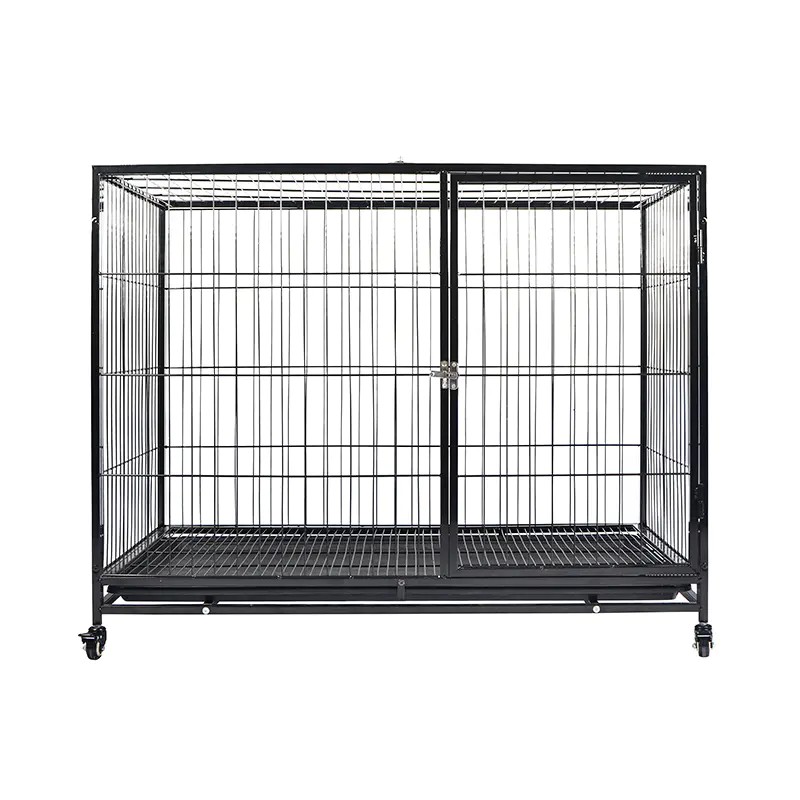 Hur lätt är det att rengöra en hundbur i metall?